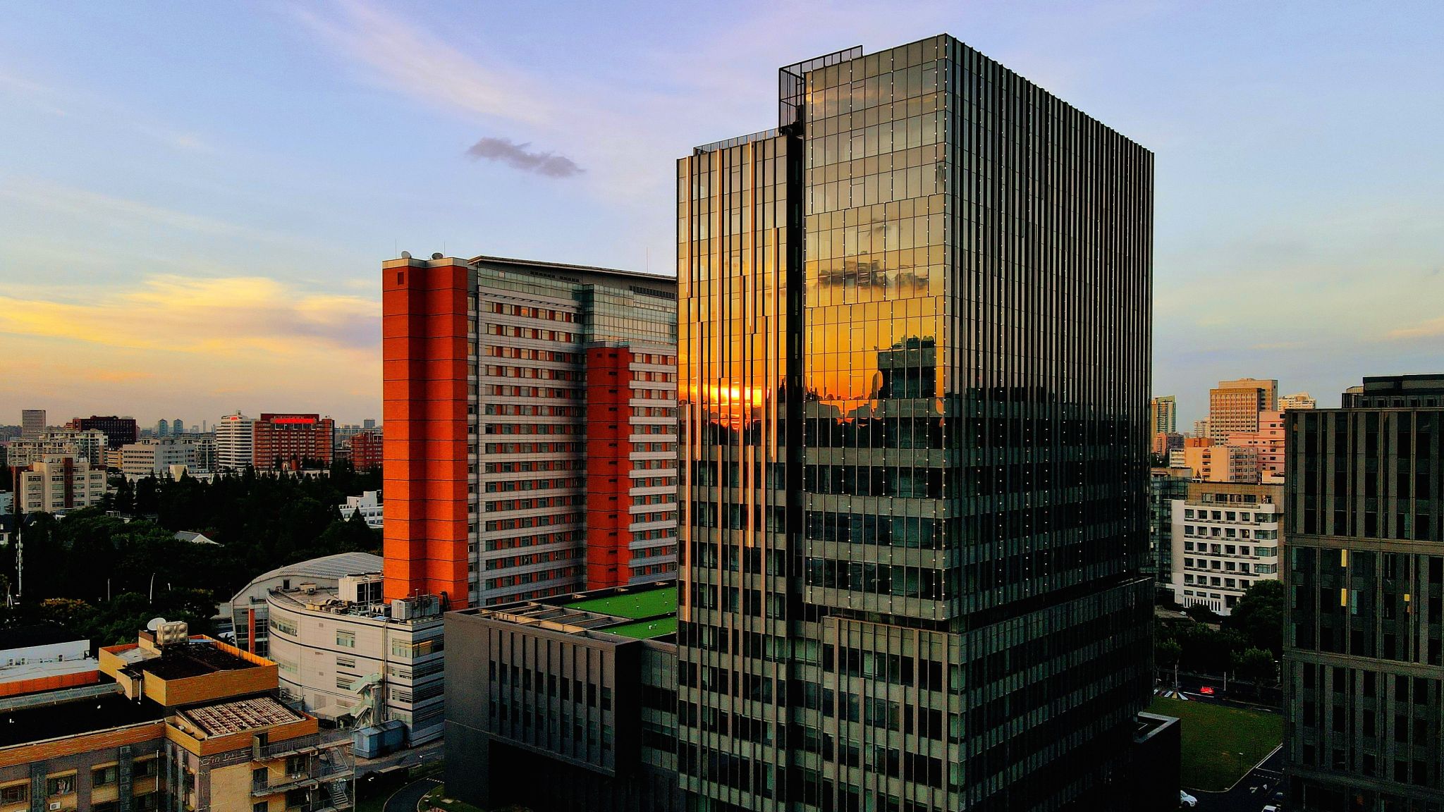 重磅推出！新加坡管理大学携手六合彩心水
：区域首个科技导向的 DBA(Tech) 招生启动！